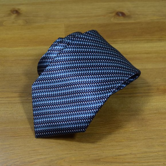New BRIONI Blue Aqua Geometric Italy Woven Silk Neck Tie handmade in Italy $440 - Picture 6 of 13